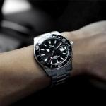 JAGUAR J860/d, Executive Collection Model Watch Case 43 5mm Black with Steel Strap Pair Unisex Adult, Single, Mm Black with Steel Strap for Men Pack of 100