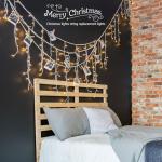 200 Mini Incandescent Replacement Bulbs for Holiday Lights