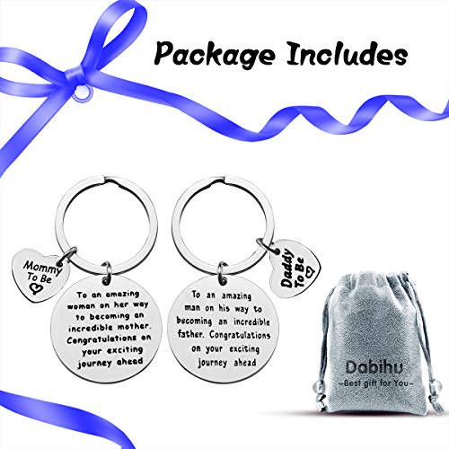 Baby Announcement Keychain Set: Perfect gift for expecting parents!