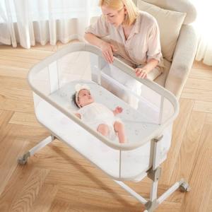 Fodoss Baby Bedside Sleeper Bassinet with Wheels