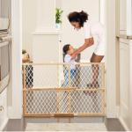 Toddleroo Diamond Mesh Wooden Baby Gate - 26.5"-42