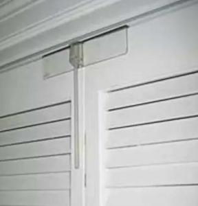 2-Pack Safety Bi-Fold Door Locks for Kids & Pets