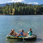 3-Person Inflatable Rafting Boat Set with Aluminum Oars