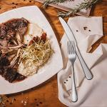 Hiware 12-Piece Stainless Steel Dinner Knife Set