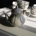 15-Piece Off-White Porcelain Tea Set with Gold Trim