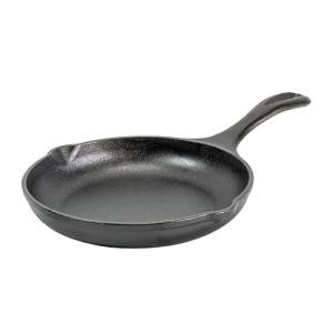 Lodge 8" Cast Iron Skillet - Chef's Favorite