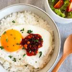 S&B Chili Oil with Crunchy Garlic, 3.88 oz