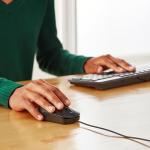 Amazon Basics Wired USB Mouse with 3 Buttons