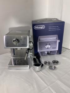 De'Longhi ECP3630 15 Bar Espresso Machine