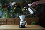Hario V60 White Ceramic Pour Over Set 02