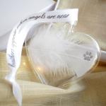Paw Print Feather Memorial Bauble for Pet Cat Dog. Gift Boxed Glass Heart Christmas Tree Decoration Handmade Keepsake