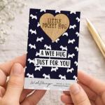 WishStrings A Wee Hug Just For You – Pocket Hug Wooden Heart Keepsake | Handmade Scottish Souvenir Letterbox Gift