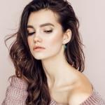 Silver Emerald Dangle Earrings for Women Green Crystal Drop Earrings Hypoallergenic Handmade Dangly Earrings Green jewellery for Gifts