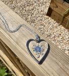 Cotswold Crafts By Emma Handmade Forget Me Not and Queen Annes Lace Flower Keepsake Pendant and silver necklace. 13th Lace Anniversary (Silver Heart Forget Me Not Pendant)