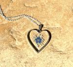 Cotswold Crafts By Emma Handmade Forget Me Not and Queen Annes Lace Flower Keepsake Pendant and silver necklace. 13th Lace Anniversary (Silver Heart Forget Me Not Pendant)