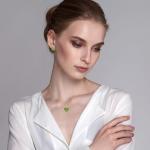 Weviway Four Leaf Clover Necklace for Women 18K Gold Plated Pendant Necklace Green Jade Necklace Handmade Cute Necklace Four Leaf Clover Jewellery for Teen Girls