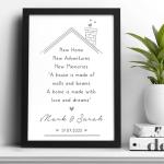 Beecreative PERSONALISED New Home Gifts for Couple - Unique Gift Idea for House Warming Presents - Custom Print with Couples and Family Names - New Adventures and New Memories Keepsake