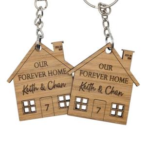 Personalised Wooden Keyring Set – Our First Home Gift – Custom Names & House Number – New Home Keyrings for Couples – Housewarming Present – Set of 2 (Our Forever Home)