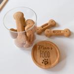 Personalised dog treats glass jar with wooden engraved lid/Dog's snacks or treats/Christmas gift for pet/Dog or cat treat jar storage