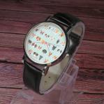 Dog pattern design wristwatch - Black/Brown strap (Brown)