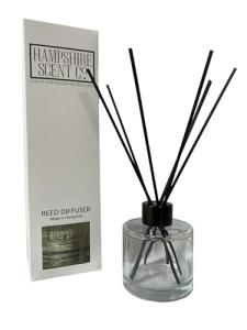 La Vie Est Reed Diffuser 100ml | Luxury Perfume Inspired Home Fragrance | Strong & Long Lasting Reed Diffuser UK | Vegan & Cruelty Free