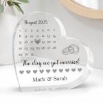 Wedding Gifts For Bride and Groom - Personalised Wedding Date Gift for Couples, The Day We Got Married, Acrylic Heart Block Ornament With Grey Gift Bag