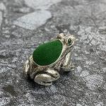 Victorian Style Collectible Frog with Emerald Eyes Pin Cushion 925 Sterling Silver Sewing Needle