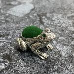 Victorian Style Collectible Frog with Emerald Eyes Pin Cushion 925 Sterling Silver Sewing Needle