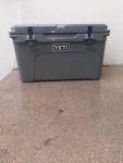 Yeti Tundra 45 Ice Chest