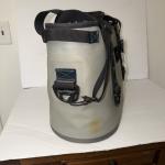 YETI Hopper 20 Soft Cooler - Fog Gray & Tahoe Blue