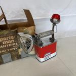 Ray-O-Vac 303 Sportsman Lantern with Battery
