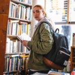 Herschel Pop Quiz Backpack – Navy and Tan, 25L