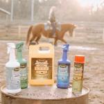 PYRANHA Wipe N' Spray for Horses - Oil-Based Long Lasting Fly Control Repels Horn, Deer, Horse, House, Stable, & Face Flies, Ticks, Mites, Mosquitoes, Gnats & Lice, 1 Gallon