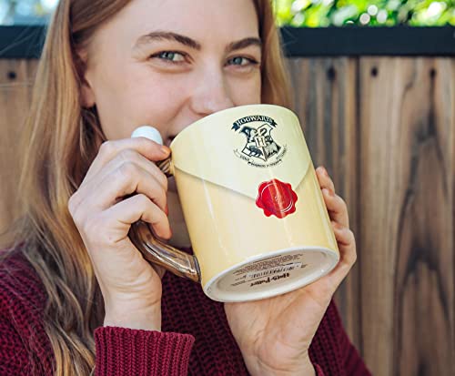 Harry Potter 20-Ounce Ceramic Mug with Hedwig Handle