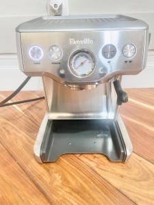Breville Infuser Espresso Machine BES840XL Stainless Steel