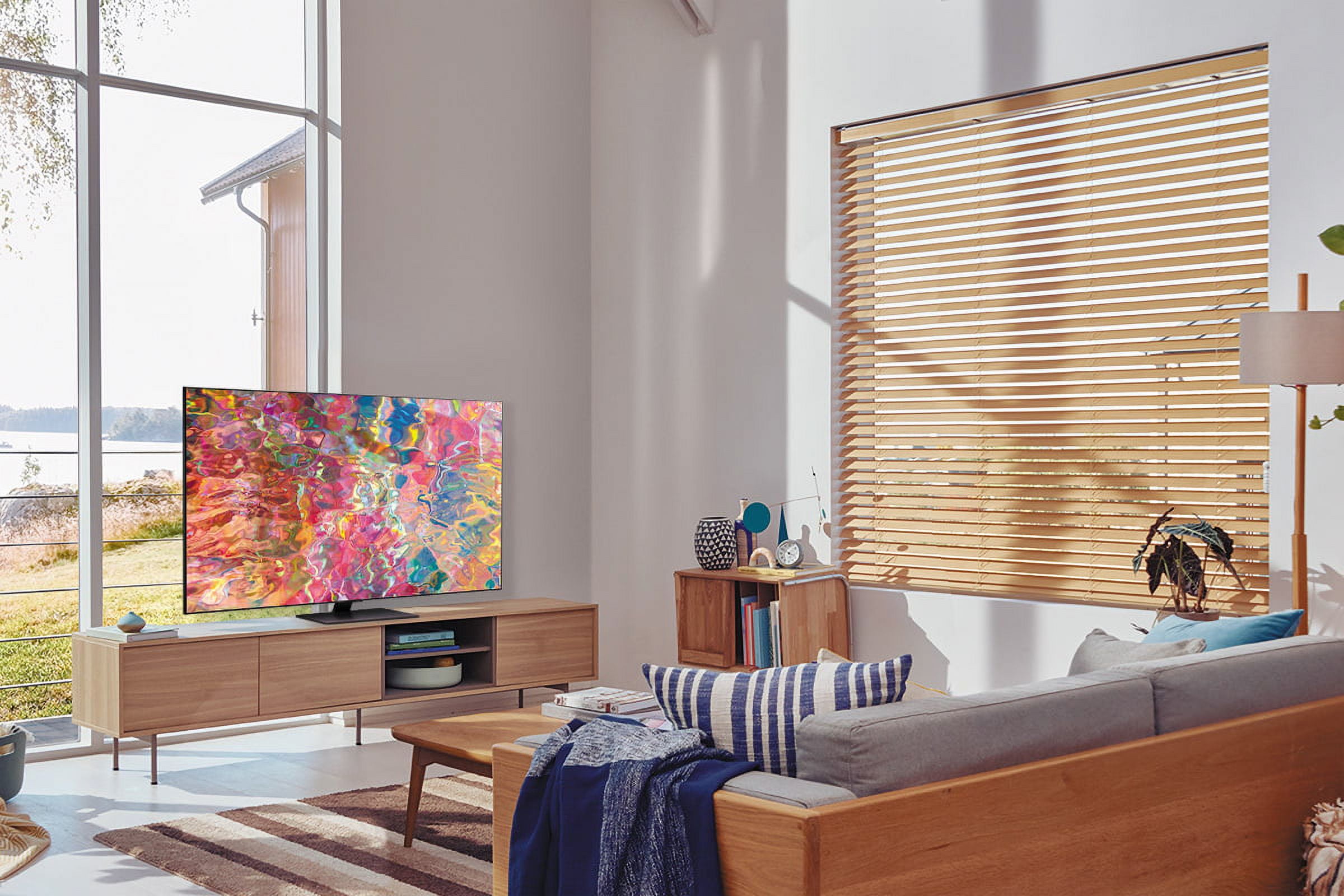 SAMSUNG 50-Inch QLED 4K Smart TV with Alexa