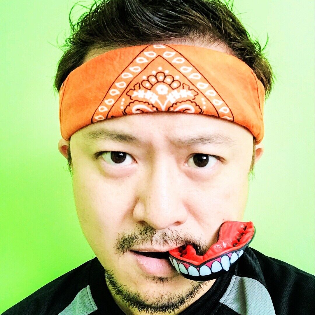 Vampire Fangs Mouth Guard for MMA Boxing