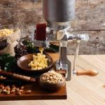 Colombian Manual High-Hopper Grain Grinder - Silver