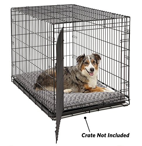 MidWest Homes for Pets Deluxe Dog Beds | Super Plush Dog & Cat Beds Ideal for Dog Crates | Machine Wash & Dryer Friendly, 1-Year Warranty