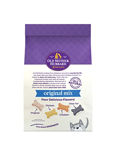 Old Mother Hubbard by Wellness Classic Original Mix Natural Dog Treats, Crunchy Oven-Baked Biscuits, Ideal for Training, Small Size, 3.5 pound bag
