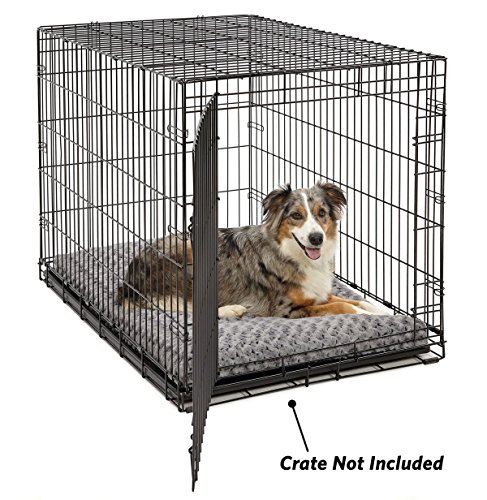 MidWest Homes for Pets Deluxe Dog Beds Super Plush Dog & Cat Beds Ideal for Dog Crates Machine Wash & Dryer Friendly, 1-Year Warranty