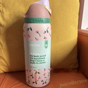 32oz Owala Insulated Water Bottle with Straw