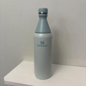 Stanley Slim Insulated Water Bottle 0.6L Blue