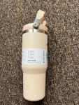 Stanley Quencher H2.0 30oz Tumbler - Cream Beige
