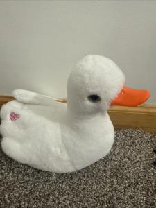 Pets Alive Mommy Duck & Baby Surprise Toy