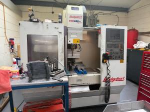 Bridgeport VMC 600 with Heidenhain Control