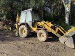 JCB 3CX Loader - Runs Smoothly and Efficiently