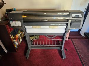 HP DesignJet 1055CM Plus Wide Format Printer