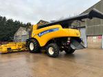New Holland CR9.90 Combine Harvester 30K Hours