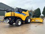 New Holland CR9.90 Combine Harvester 30K Hours
